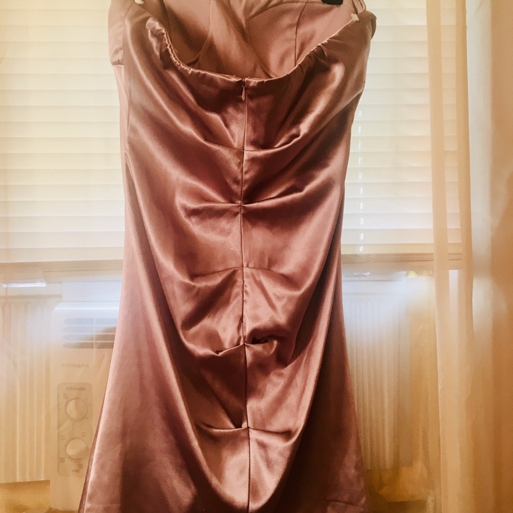 Dress - Picture 4 of 5